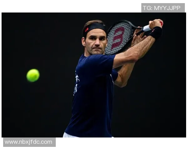 C罗与费德勒的传奇对决:体育之巅的双雄之战 C罗与费德勒的传奇对决:体育之巅的双雄之战